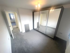 Photo 19- click for photo gallery